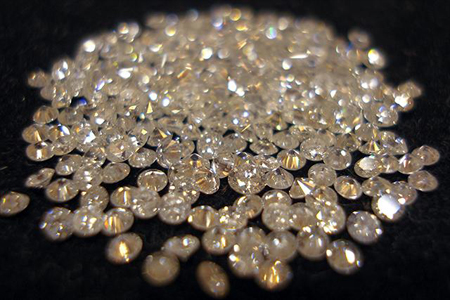 Hilos de diamante para los ordenadores del futuro